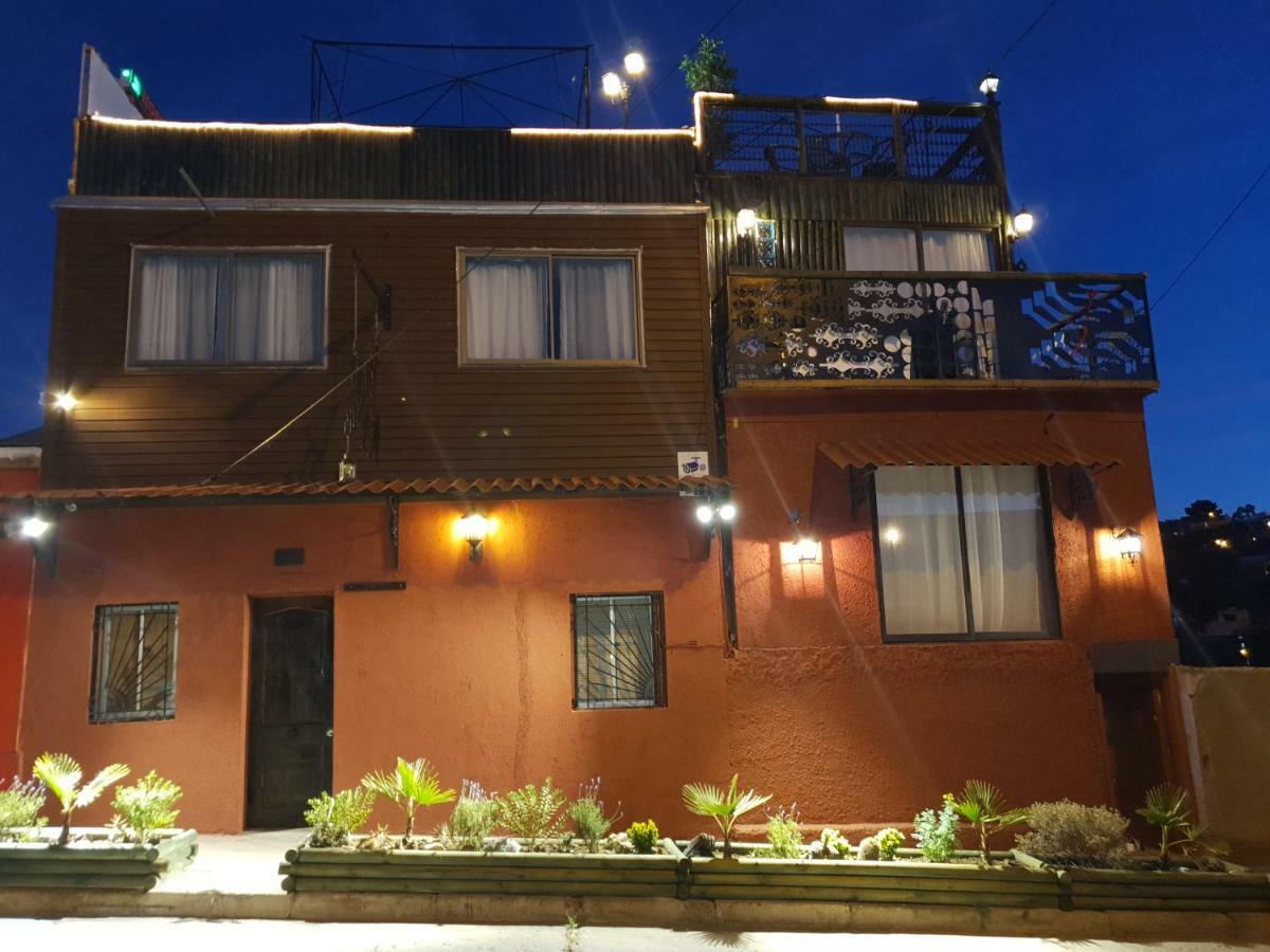 Valpo Arte Hostel บัลปาราอีโซ ภายนอก รูปภาพ